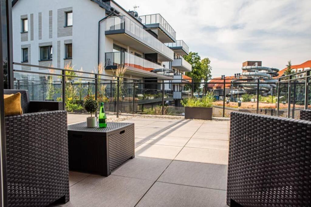 Apartament Twierdza Z Widokiem Na Jezioro オストルダ エクステリア 写真