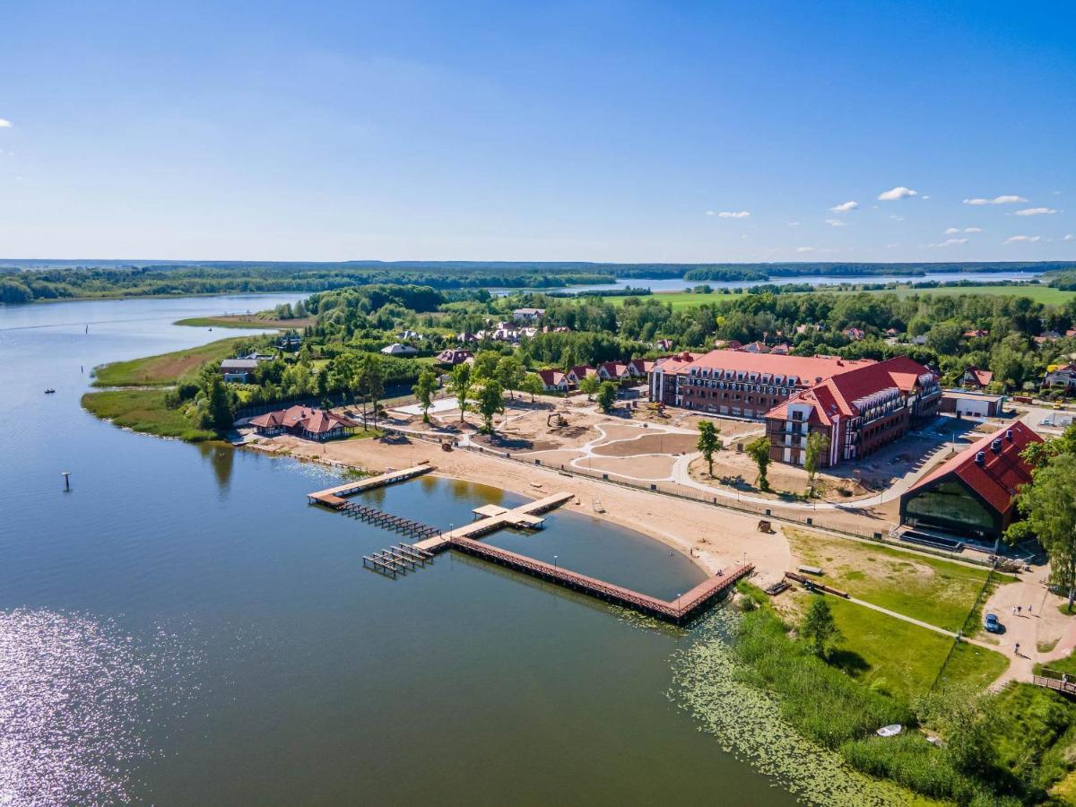 Apartament Twierdza Z Widokiem Na Jezioro オストルダ エクステリア 写真