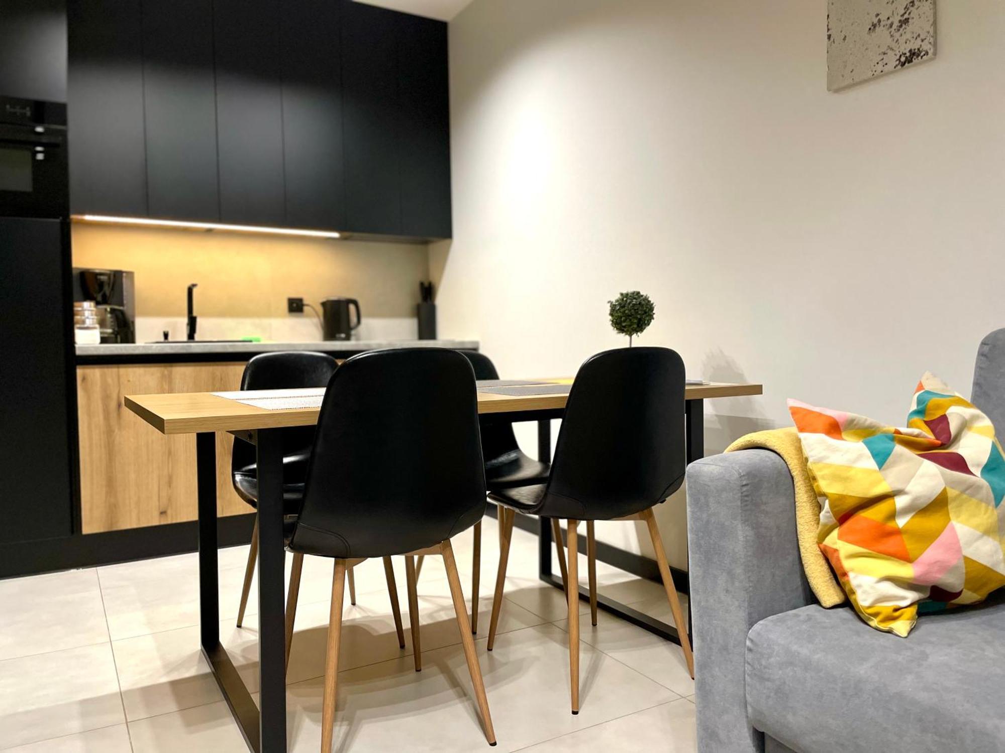 Apartament Twierdza Z Widokiem Na Jezioro オストルダ エクステリア 写真