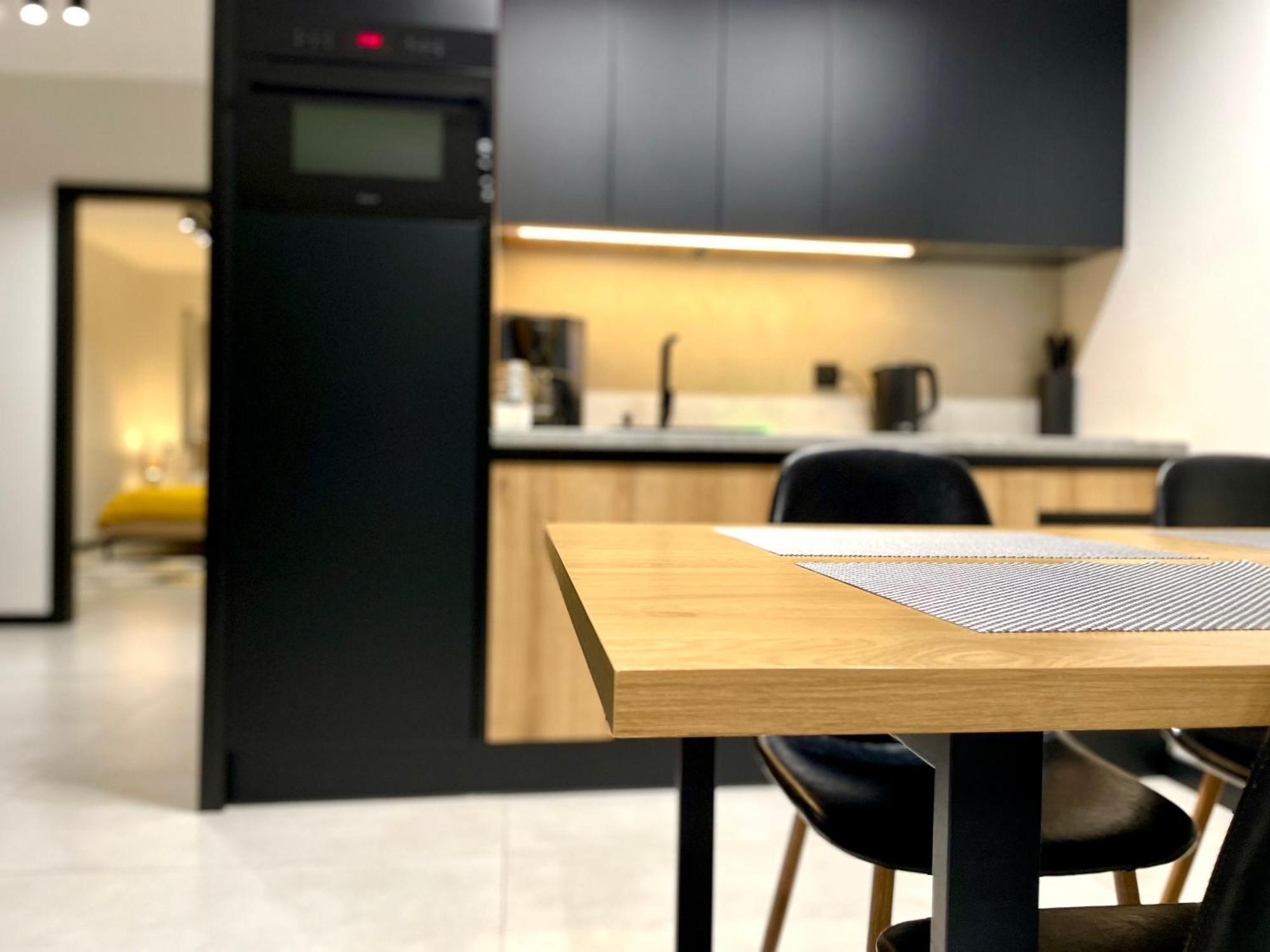 Apartament Twierdza Z Widokiem Na Jezioro オストルダ エクステリア 写真