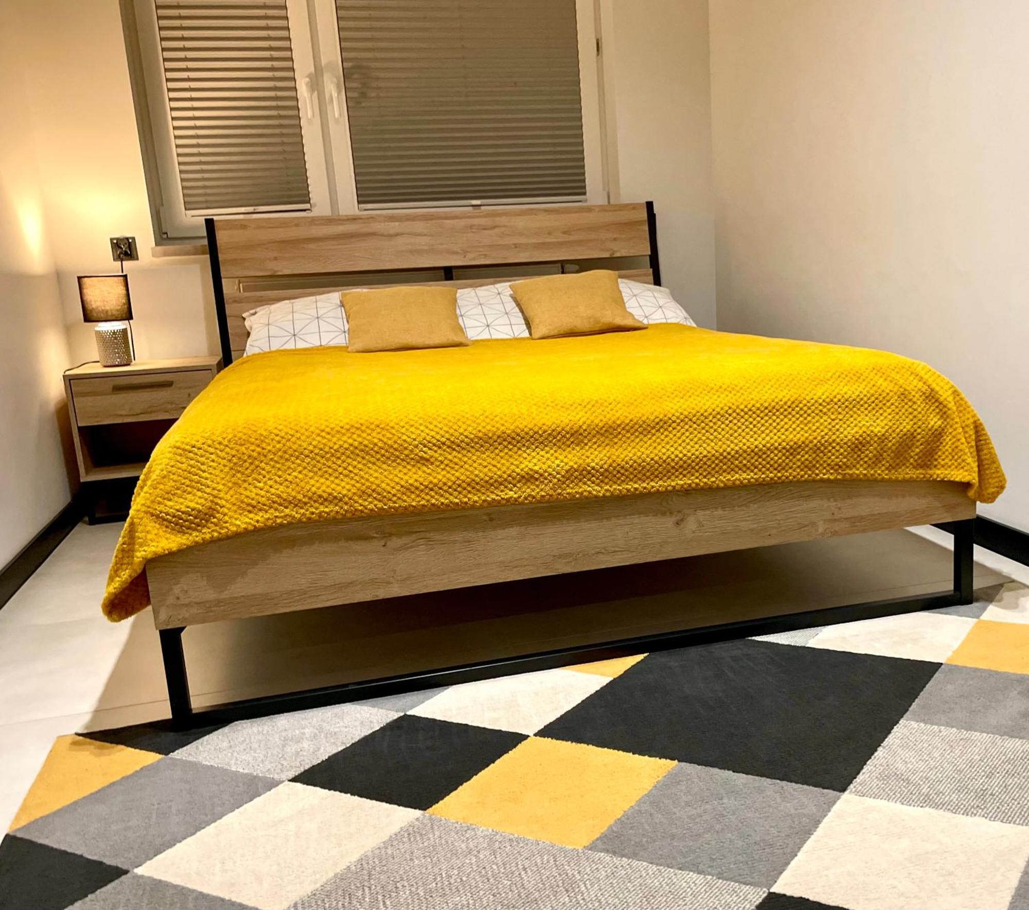 Apartament Twierdza Z Widokiem Na Jezioro オストルダ エクステリア 写真